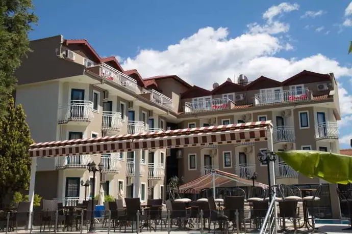 Remer, HOTEL