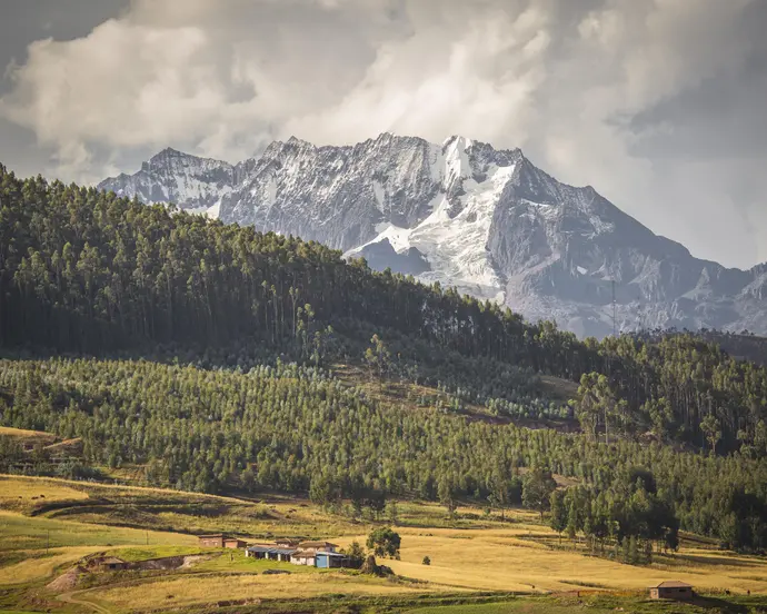 PERÚ PROFUNDO - ESENCIAS DEL PERÚ