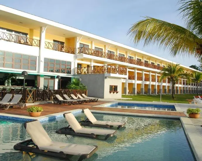 Playa Tortuga  Hotel & Beach Resort, 