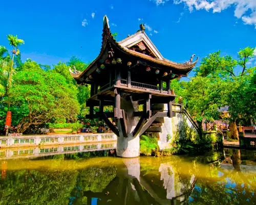 Cycling along Vietnam’s red river delta