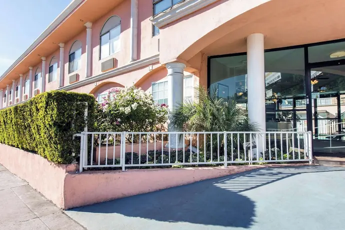 Rodeway Inn near Melrose Ave, Primary image