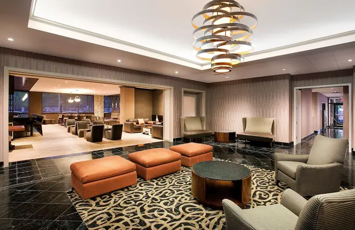 DoubleTree by Hilton Hotel & Suites Jersey City, Reception