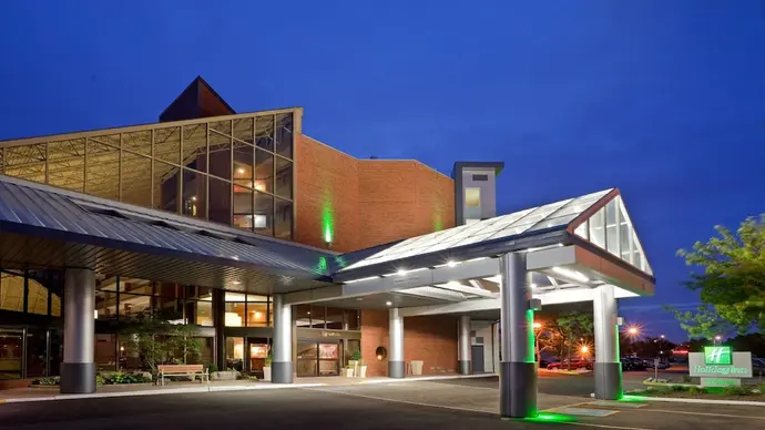 Holiday Inn Oakville Centre by IHG, Primary image