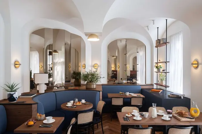 Hotel le Friedland, Primary image