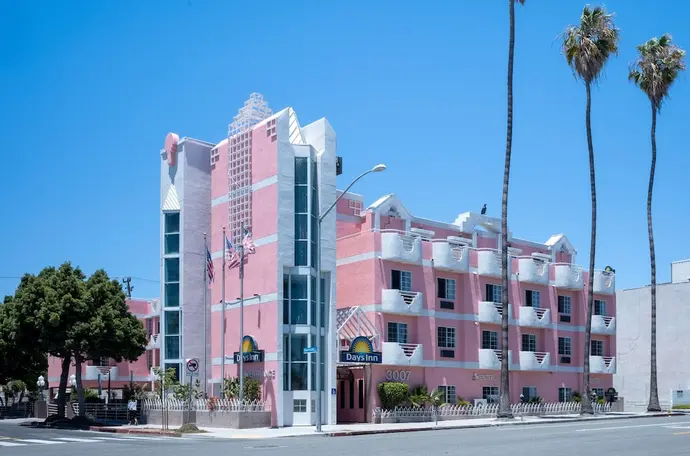 Days Inn by Wyndham Santa Monica, Primary image