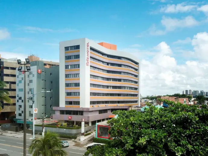 Ibis Maceio Pajucara, Primary image