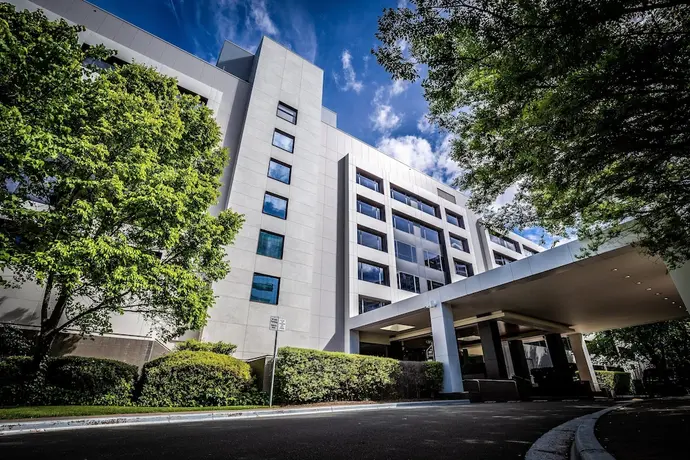 Crowne Plaza Canberra by IHG, Primary image