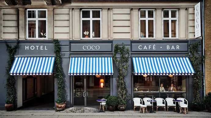 Coco Hotel, Primary image