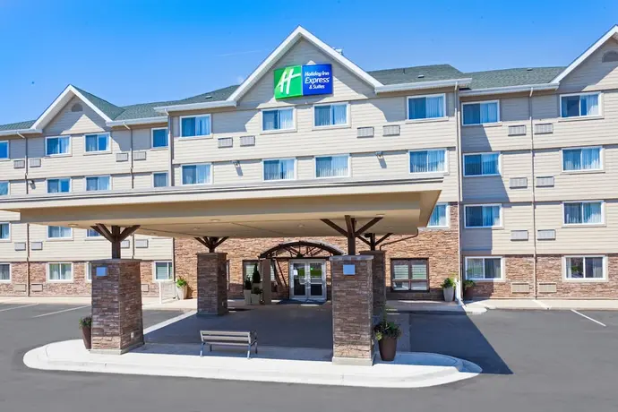 Holiday Inn Express & Suites Fredericton by IHG, Primary image