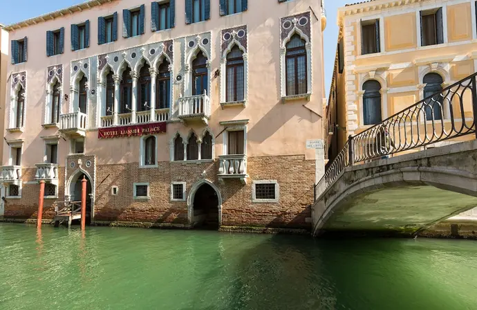 Liassidi Palace Hotel, Primary image
