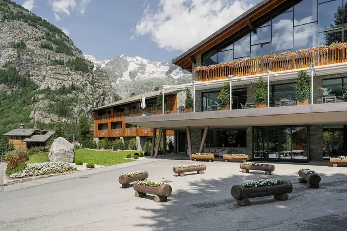 Grand Hotel Courmayeur Montblanc by R Collection Hotels, Primary image
