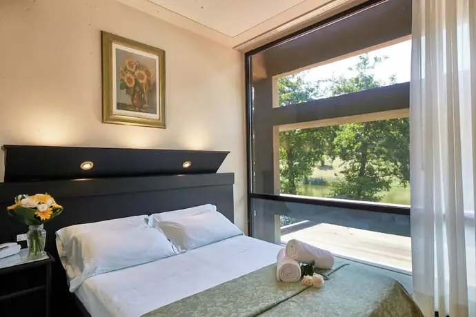 Hotel Lago Verde, Primary image