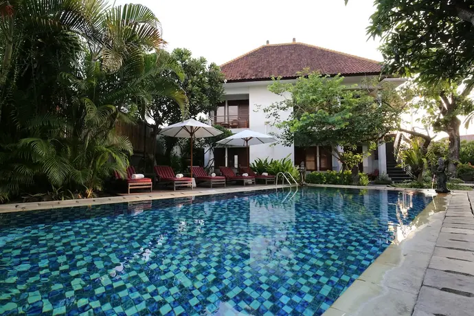 Pondok Sari, Primary image