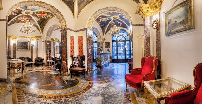 Des Epoques Hotel, Primary image