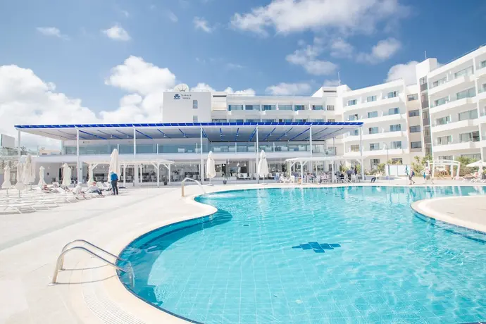 Odessa Beach Hotel, Primary image