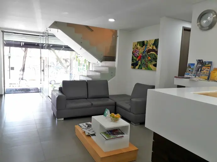 Lleras Green Hotel, Reception