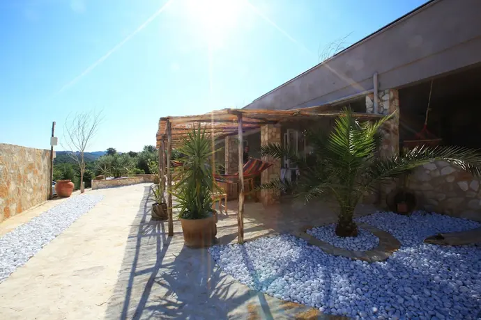MORF - soulful suites, Terrace/patio