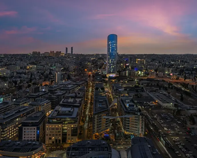 Amman Rotana, Primary image