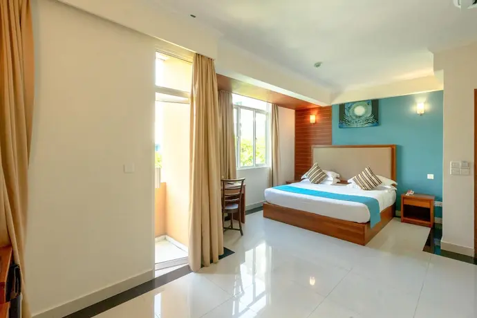 Noomoo Hulhumale, Primary image