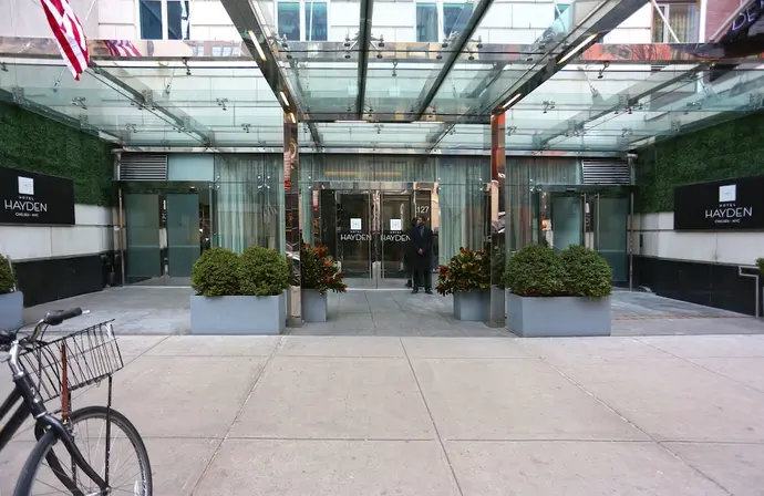 Hotel Hayden, Primary image