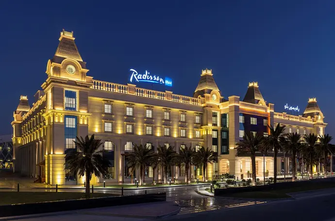 Radisson Blu Hotel, Ajman, Primary image