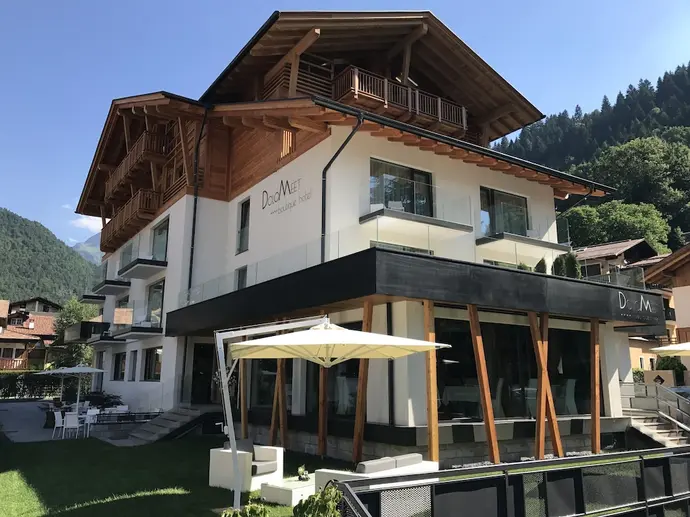 Dolomeet Boutique Hotel, Primary image