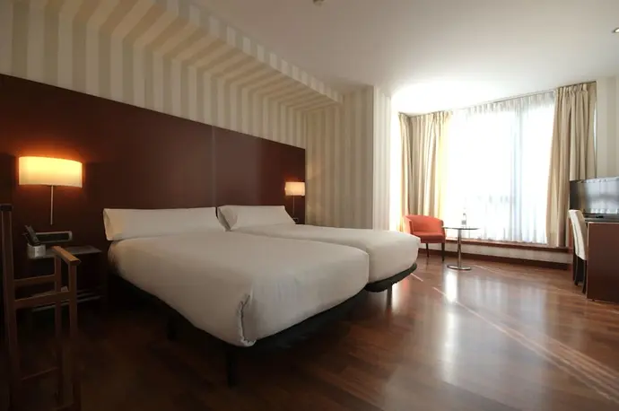 Hotel Zenit Conde De Borrell, Primary image