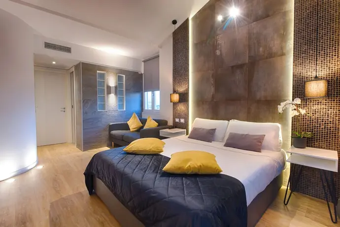 Raganelli Hotel, Primary image