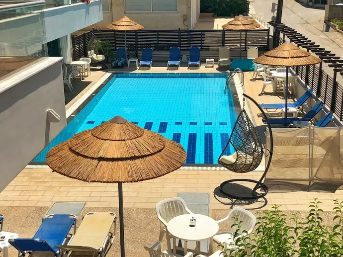 Caravel Apartment Hotel, Primary image