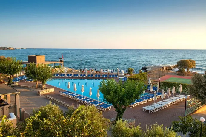 Silva Beach Hotel, Primary image