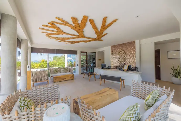 Fushifaru Maldives 50% off on sea plane roundtrip 04 nights & above, Reception