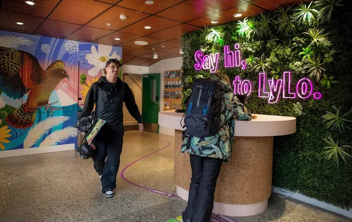 LyLo Queenstown, Reception