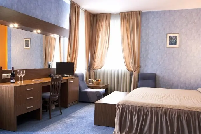 Hotel Diter, Primary image