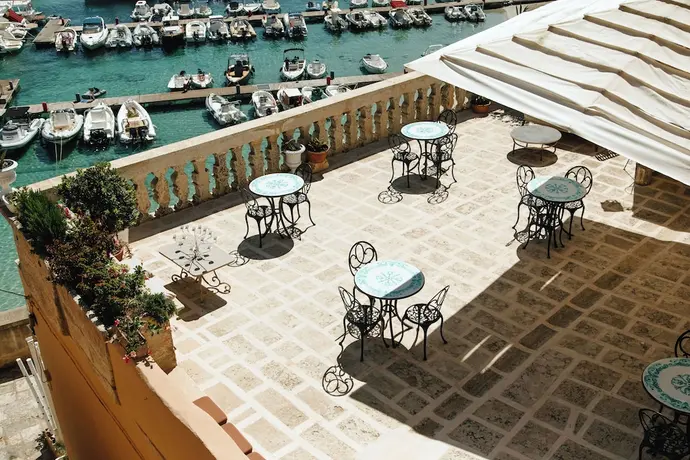 Palazzo De Mori, Primary image
