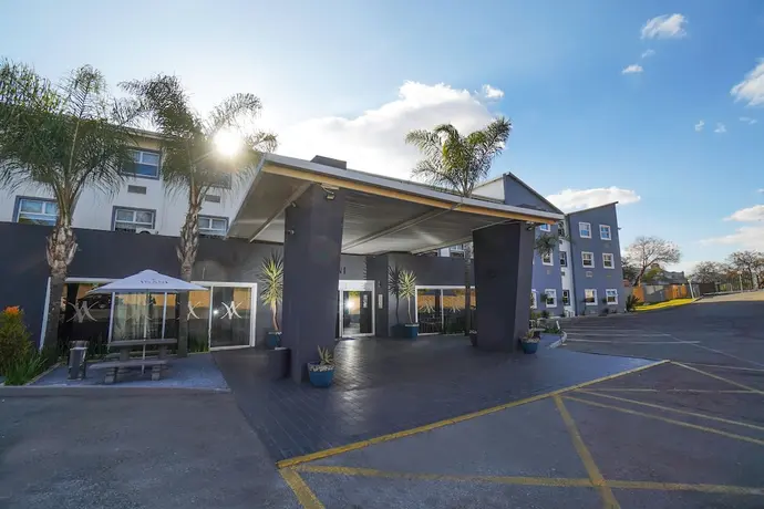 The Gallagher Hotel, Primary image