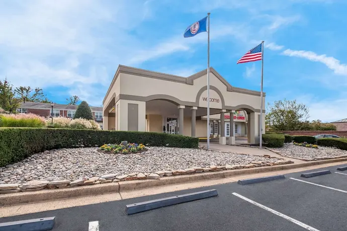 Clarion Inn Falls Church - Arlington, Primary image