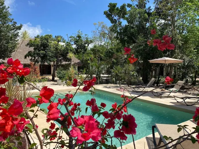 Maya Eco Village, Primary image