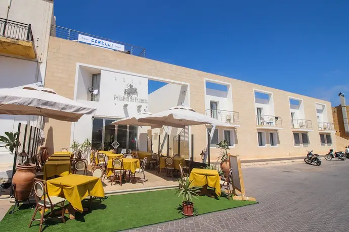 Hotel Paladini di Francia, Primary image