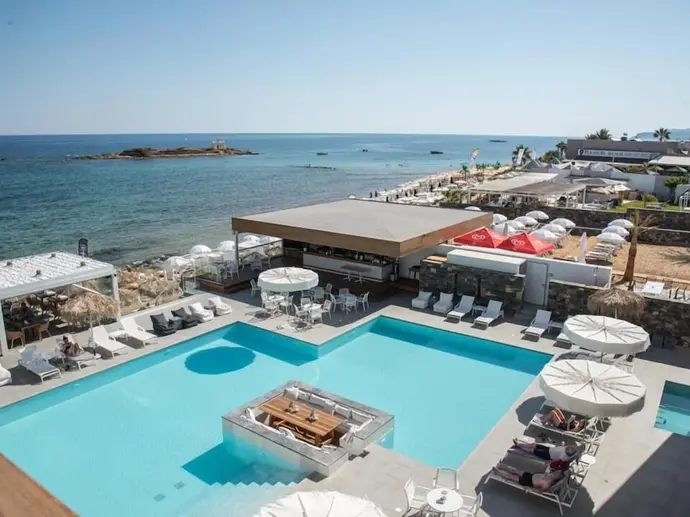 Enorme Ammos Beach, Primary image