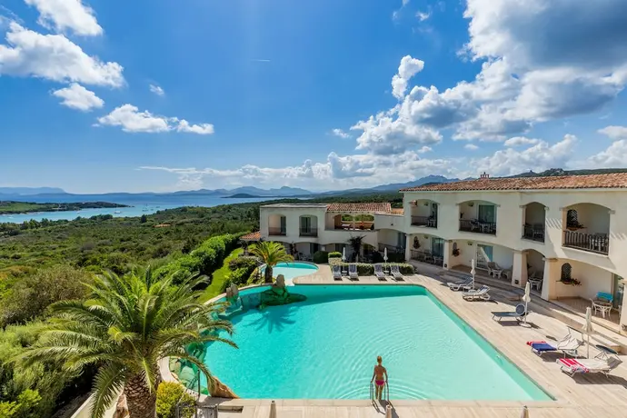 Hotel Petra Bianca, Primary image
