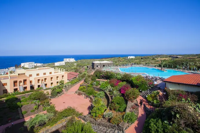 Suvaki Resort, Primary image
