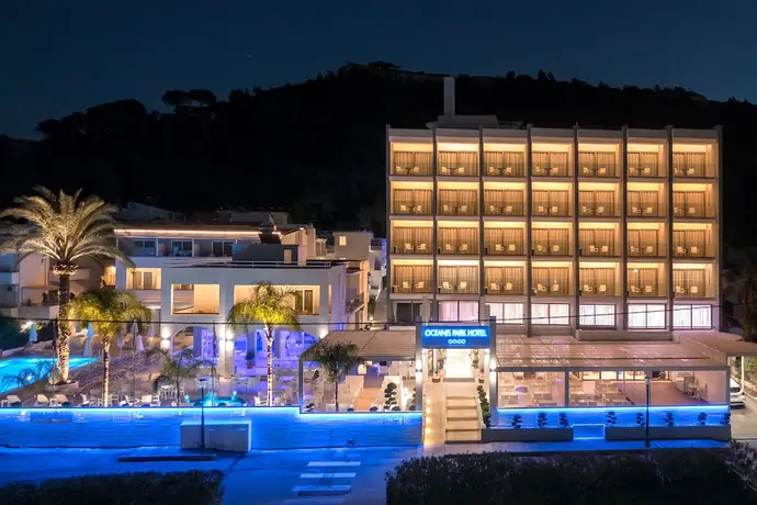 Oceanis Park Hotel, Primary image