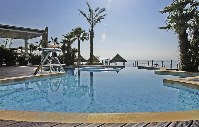 Mare Hotel, Primary image