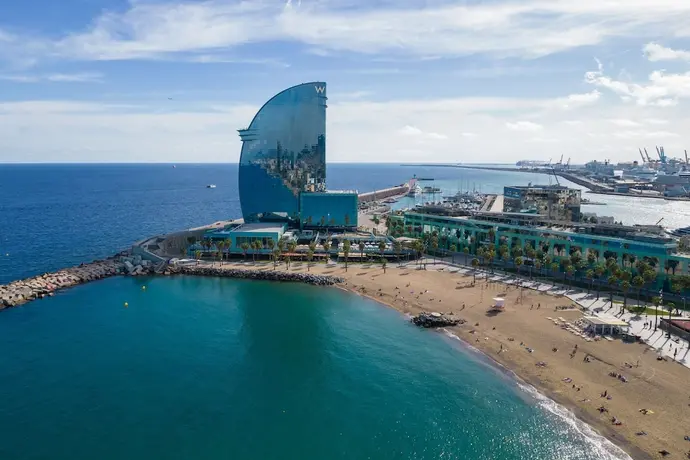 W Barcelona, Primary image