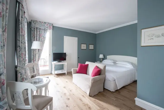 Hotel Franceschi, Primary image