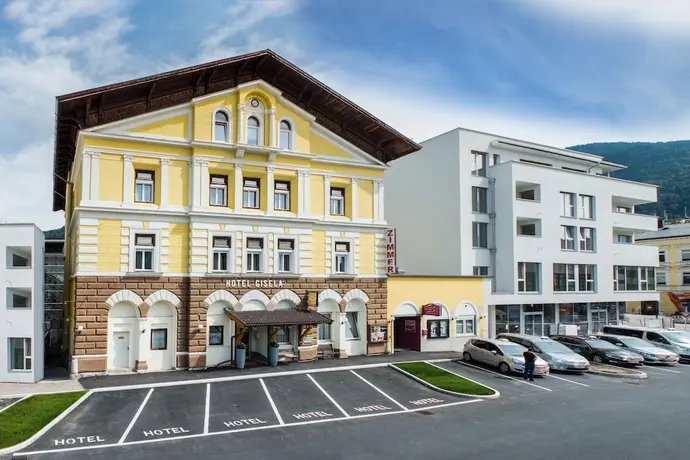 Hotel Gisela, Primary image