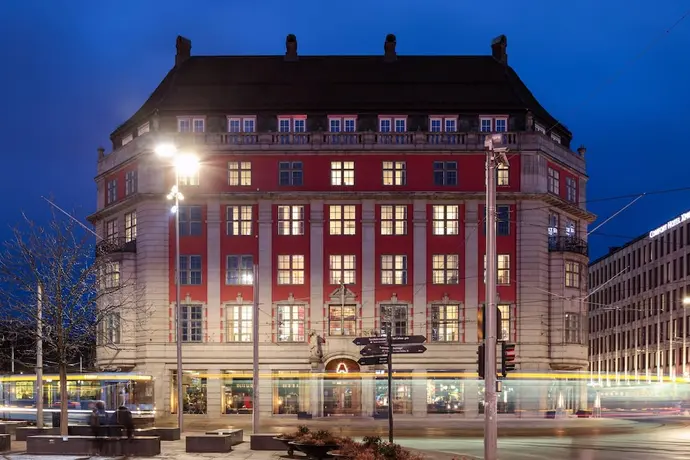 Amerikalinjen, Primary image