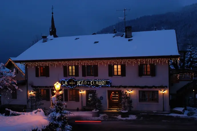 Hôtel Restaurant La Croix Jean Claude, 