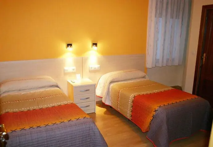Hostal Hispánico I, Primary image