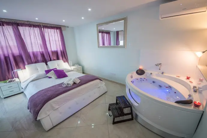 Mesogios House Suites, Primary image